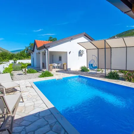 Holiday Casa De Encanto בית נופש
